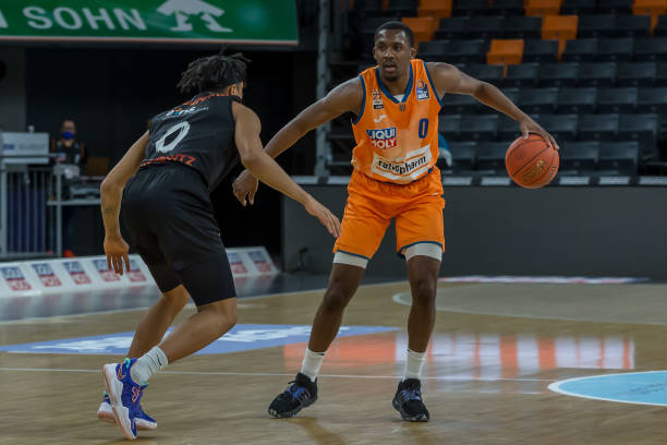 中赢得更多 中赢得更多