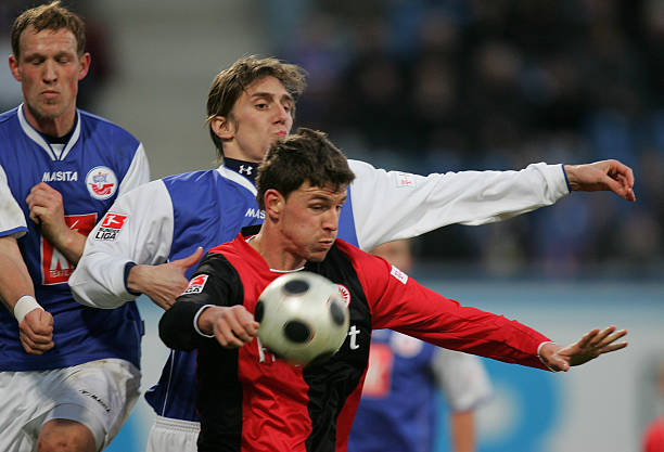 个耐人寻味 个耐人寻味